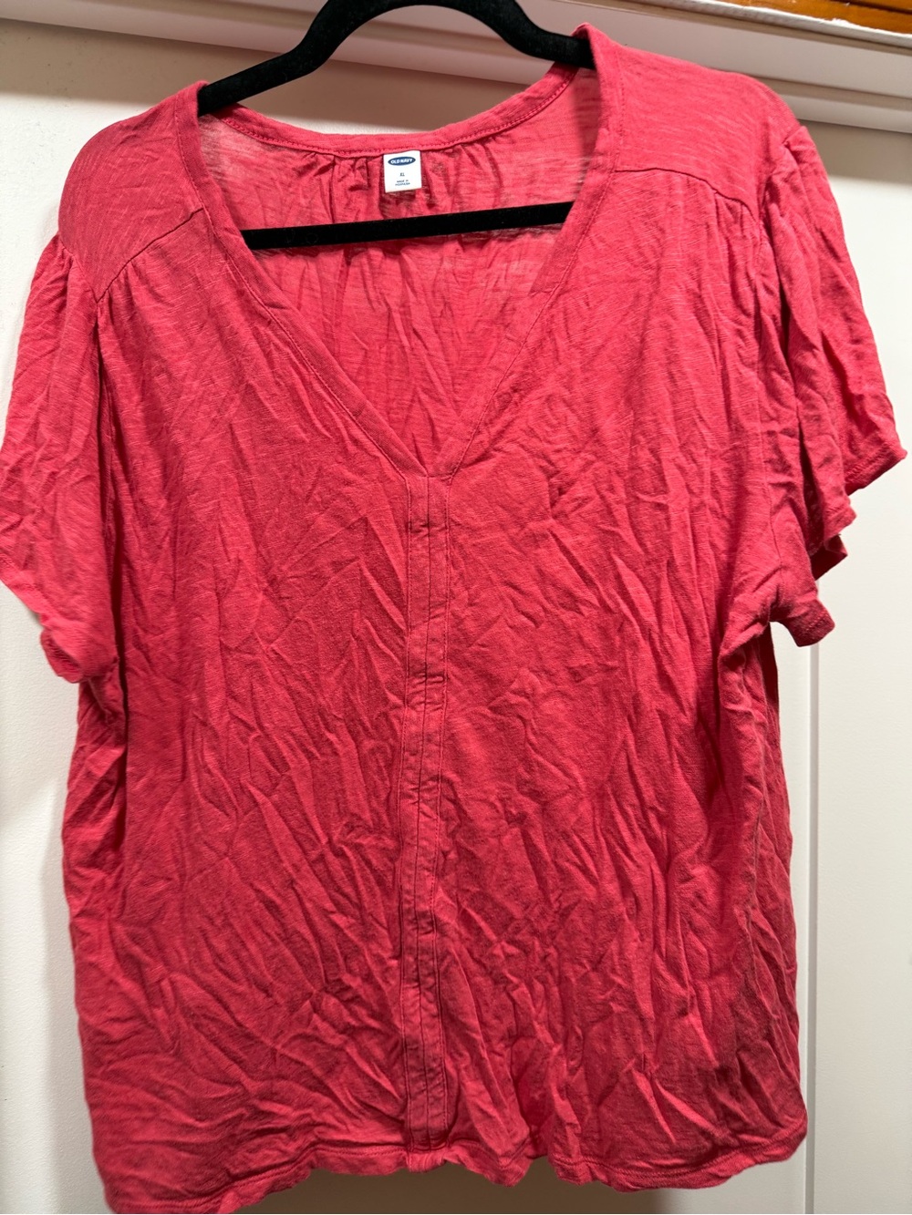 Women’s Old Navy V-Neck Shirt